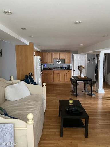 Main picture of 4924 W Carmen Ave