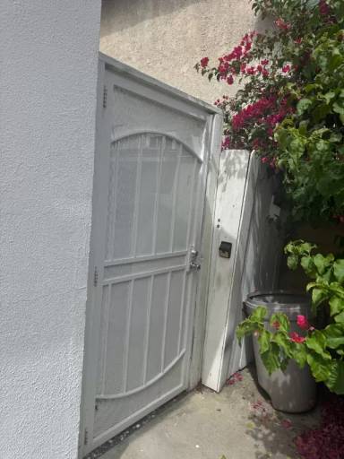 Main picture of 20957 Community St