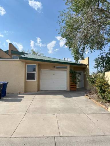 Main picture of 5600 Del Oeste Rd NW