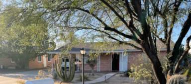 Main picture of 908 E King St