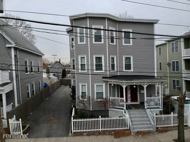 Main picture of 98 Cottage St
