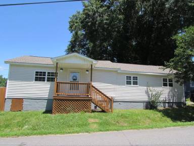 Main picture of 806 Academy St