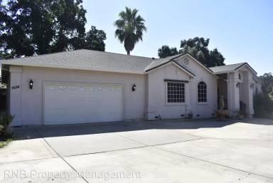Main picture of 7698 Highland Ave