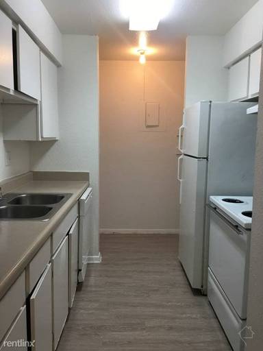 Main picture of Woodland Heights Apartments