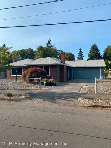 Main picture of 8435 SE Stephens St