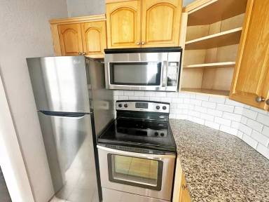 Main picture of 1641 Tyler St