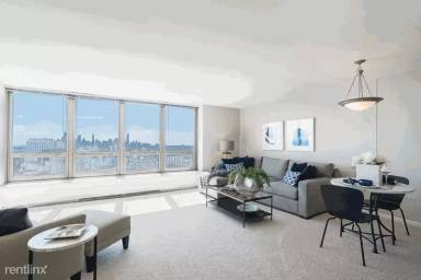 Main picture of 3450 North Lake Shore Drive Apartments