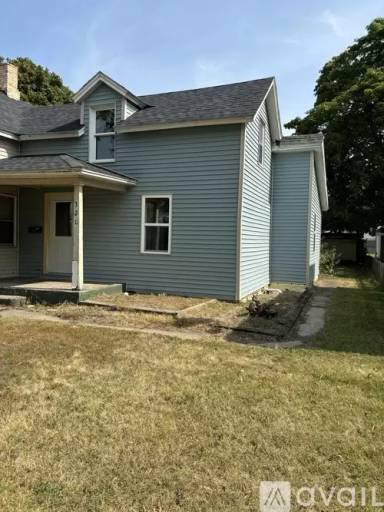 Main picture of 320 N 11th St