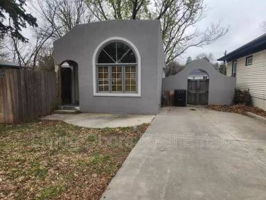 Main picture of 3829 W St