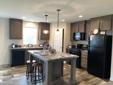 Main picture of 121 The Willows