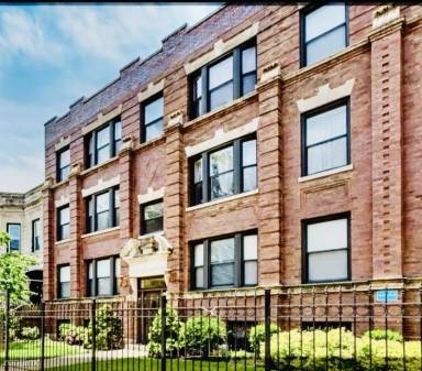 Main picture of 4228 S Champlain Ave