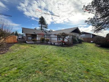 Main picture of 1815 Hillview Rd