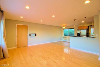 Main picture of 321 Daisy Ave