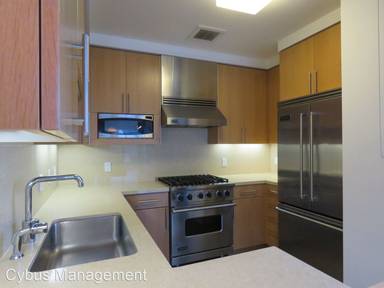 Main picture of 818 Van Ness Ave