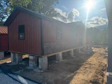 Main picture of 44 Landon Ln