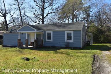 Main picture of 806 N Magnolia St