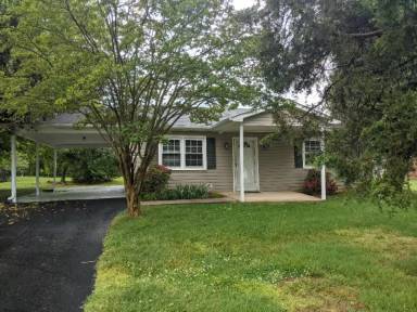 Main picture of 1639 Withersea Ln