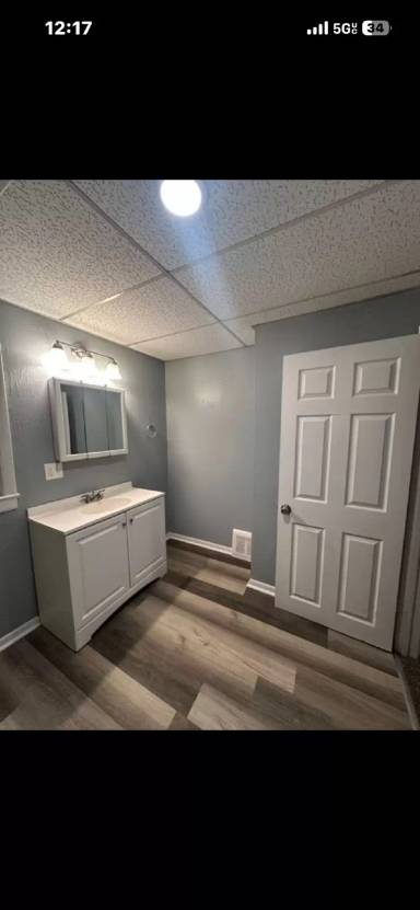 Main picture of 709 3rd St SE