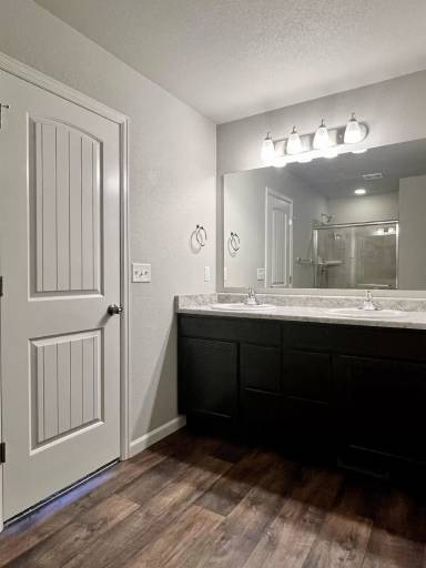 Main picture of 2057 Birmingham Loop