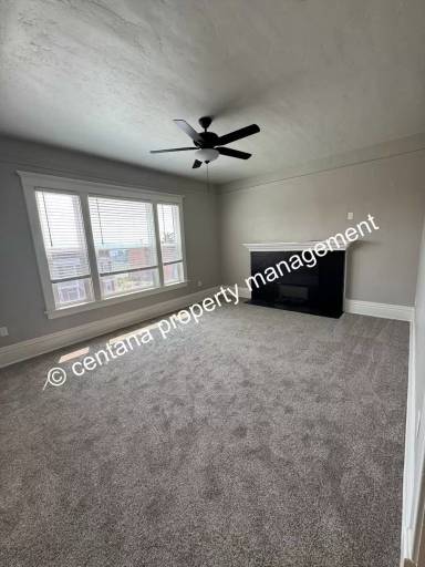 Main picture of 701 W Galena St