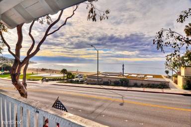 Main picture of 212 N Coast Hwy
