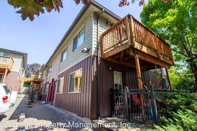 Main picture of 6904 N Philadelphia Ave