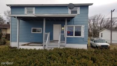Main picture of 2312 Carol St
