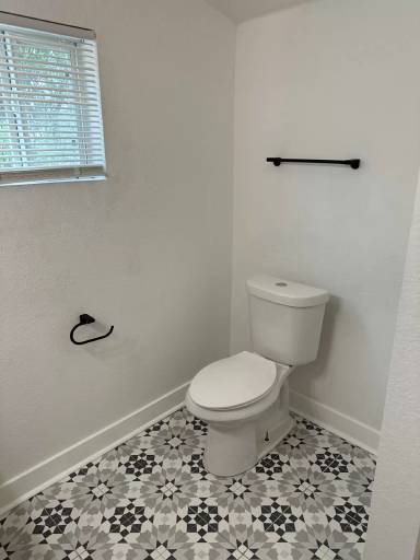 Main picture of 126 Gravel St