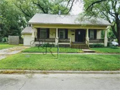 Main picture of 711 N Chestnut St