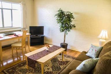 Main picture of 799 6th St