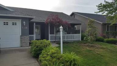 Main picture of 1209 Twin Rocks Dr