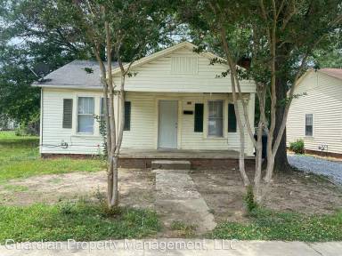 Main picture of 319 Wilson St