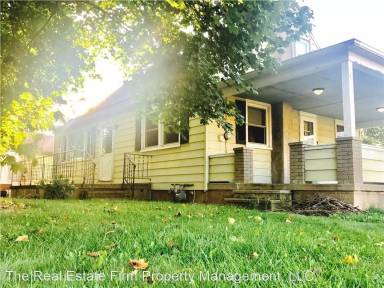 Main picture of 4071 Freemansburg Ave