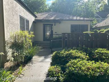 Main picture of 328 D St