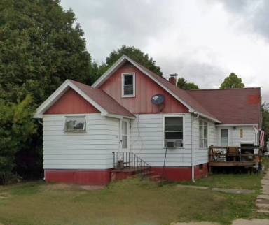 Main picture of 114 Louisiana Ave W
