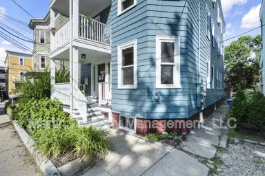 Main picture of 31 Harold St