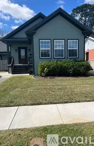Main picture of 502 Warrington Dr