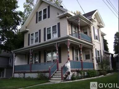 Main picture of 107 Ann St