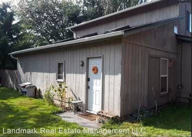 Main picture of 2210 Wilson Ave