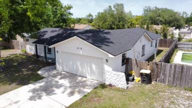 Main picture of 6116 Shakespeare Dr