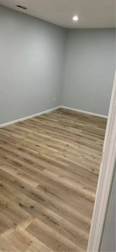 Main picture of 3032 Maumee Ave