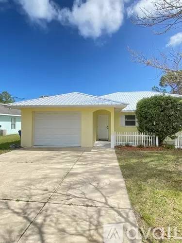 Main picture of 3323 India Palm Dr
