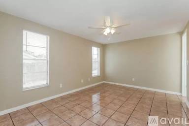 Main picture of 542 Germaine Ln