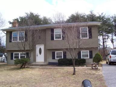 Main picture of 7803 Metacomet Rd