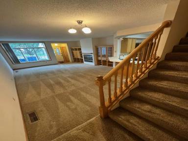 Main picture of 4275 Merrimac Ln N