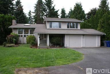 Main picture of 807 132nd Ave NE