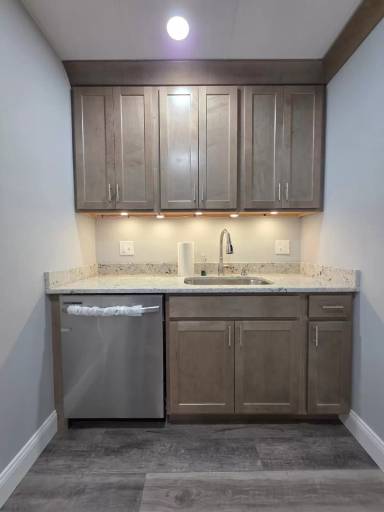 Main picture of 296 Veazie St