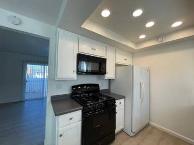 Main picture of 123 14th St