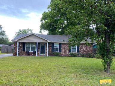 Main picture of 1213 Crawford Way