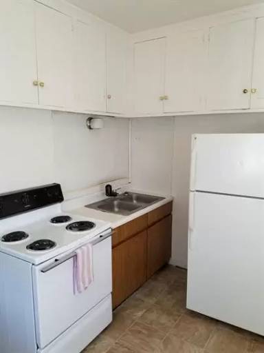 Main picture of 808 W Seerley Blvd